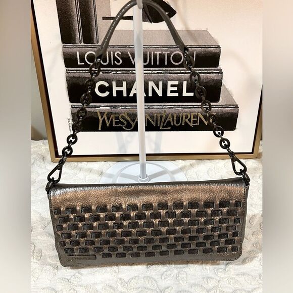 Calvin Klein Silver Metallic Leather Woven Chain Shoulder Bag Clutch Pochette - Picture 13 of 13